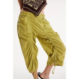 Free People Gianna Ruched Gaucho Pull-On Pants Cropped Low Rise Cotton M 284721